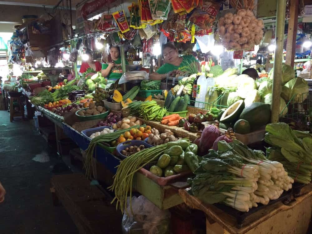 Metro Manila Public markets to remain open during quarantine in Luzon ...