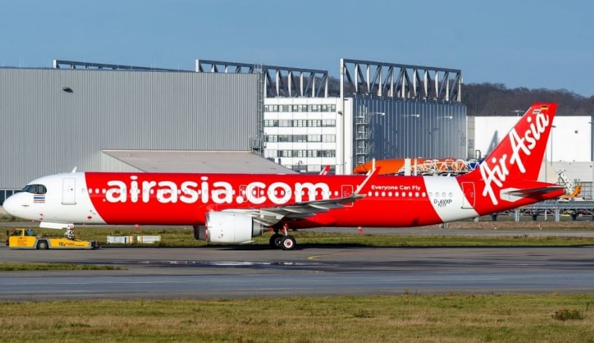 Thai AirAsia flight is ready for take off