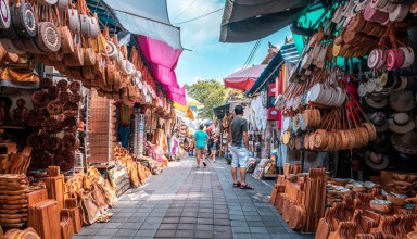 Tourists visiting Ubud Market or known as Ubud Art Market