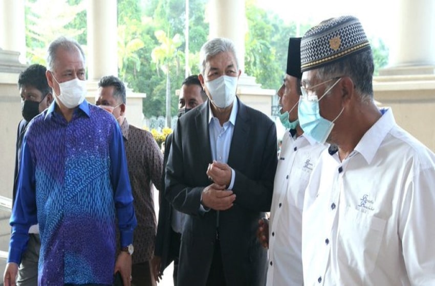 Malaysiakini | Zahid files RM220 million defamation suit
