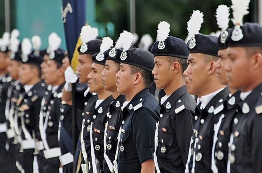 According to the IGP, non-Bumiputera and Orang Asli would make up 20-30% of the police force.