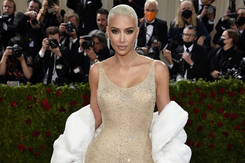 Kim Kardashian did not damage Marilyn Monroe’s dress, Ripley says