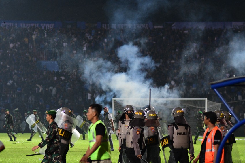 Investigators claim tear gas sparked Indonesia's deadly soccer stampede