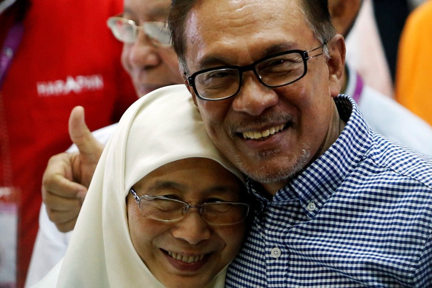 Malaysia's Anwar hopes for an election win