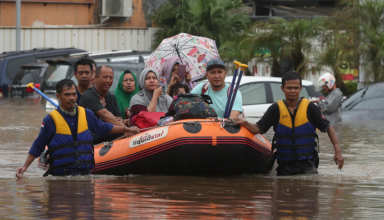 jakarta bpbd mobilizes disaster preparedness team to anticipate floods