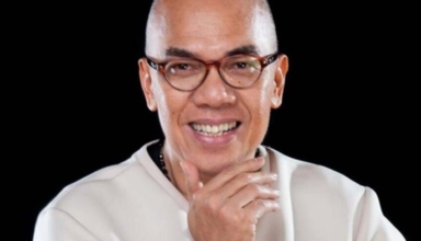 boy abunda signs with gma network