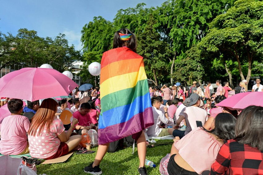 Singapore lifts its prohibition on same-sex marriage