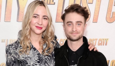 harry potter star daniel radcliffe expecting first child