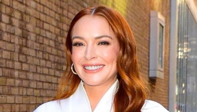 lindsay lohan announces first pregnancy