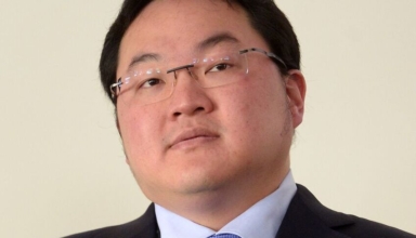 malaysia's anti graft agency pursues 1mdb fugitive jho low in macau