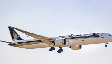 singapore airlines surprises employees with unprecedented eight month salary bonus