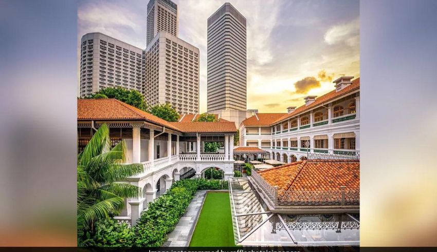 this hotel in singapore makes $30,000 a day by serving a famous drink