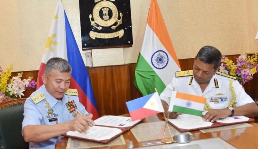 indian and philippine coast guards strengthen maritime cooperation (2)