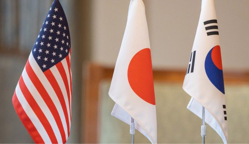 japan seeks to bolster relations with south korea and us amid threats from north korea