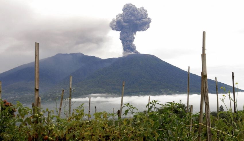 mount marapi eruption indonesia ends search after 23 deaths