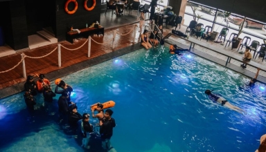 explore top 8 adult swimming classes in metro manila