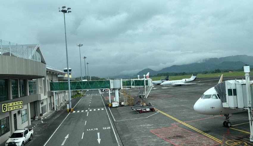 eruption response manado airport’s strategy against mount ruang’s ash clouds