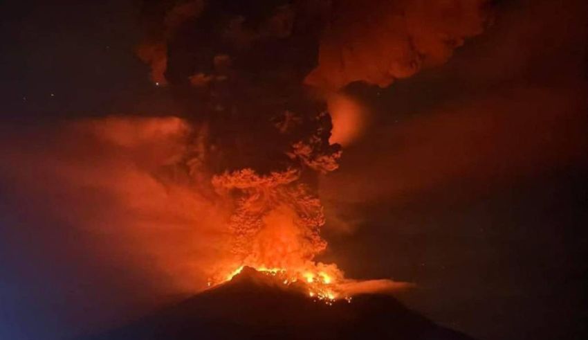 indonesia’s volcano erupts for the second time this year here’s why