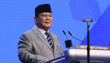 nephew of prabowo tipped for deputy finance minister role (2)