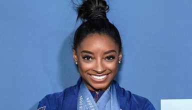 simone biles stumbles on balance beam, misses medal podium