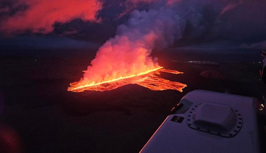 volcanic eruption in southwestern iceland