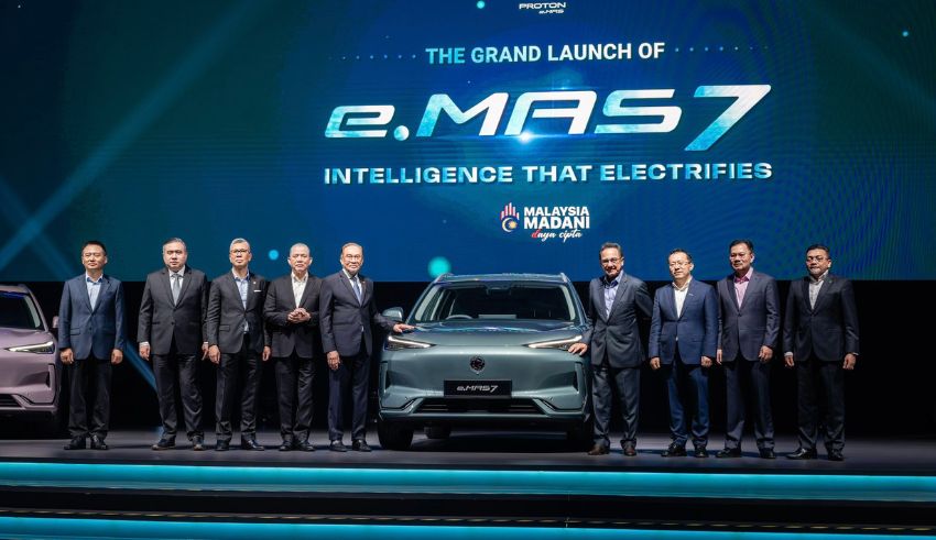 the brand new proton’s e.mas7 has been launched in malaysia (2)