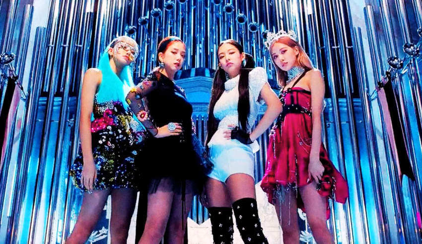 Coachella 2025 lineup,Beabadoobee Coachella,Jennie solo Coachella,ENHYPEN Coachella performance,K-pop at Coachella
