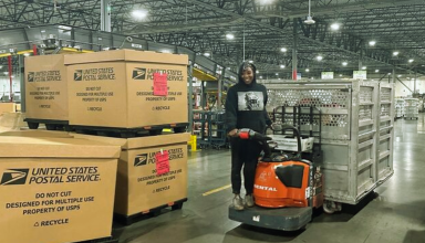 Hong Kong Post,US-bound goods mail,Hong Kong tariffs,US trade war,Hong Kong mail suspension,de minimis exemption,US import fees,Hong Kong air mail halt,Trump tariffs